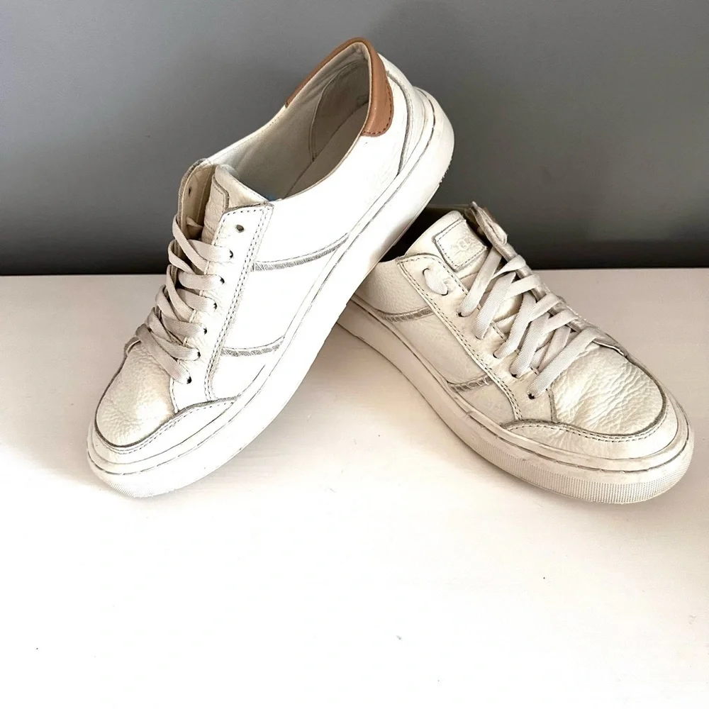 UGG white leather sneakers size 7 - Picture 5 of 8